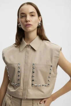Celenegz Vest