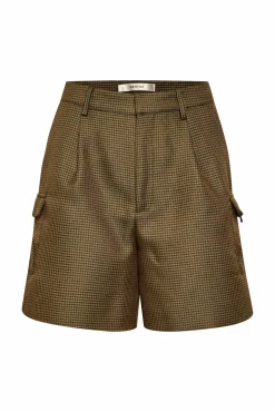 Sanaigz Shorts